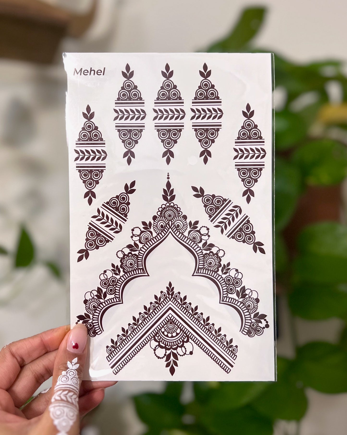 Mehel - Dome Shaped Instant Henna Tattoo (Design 25)